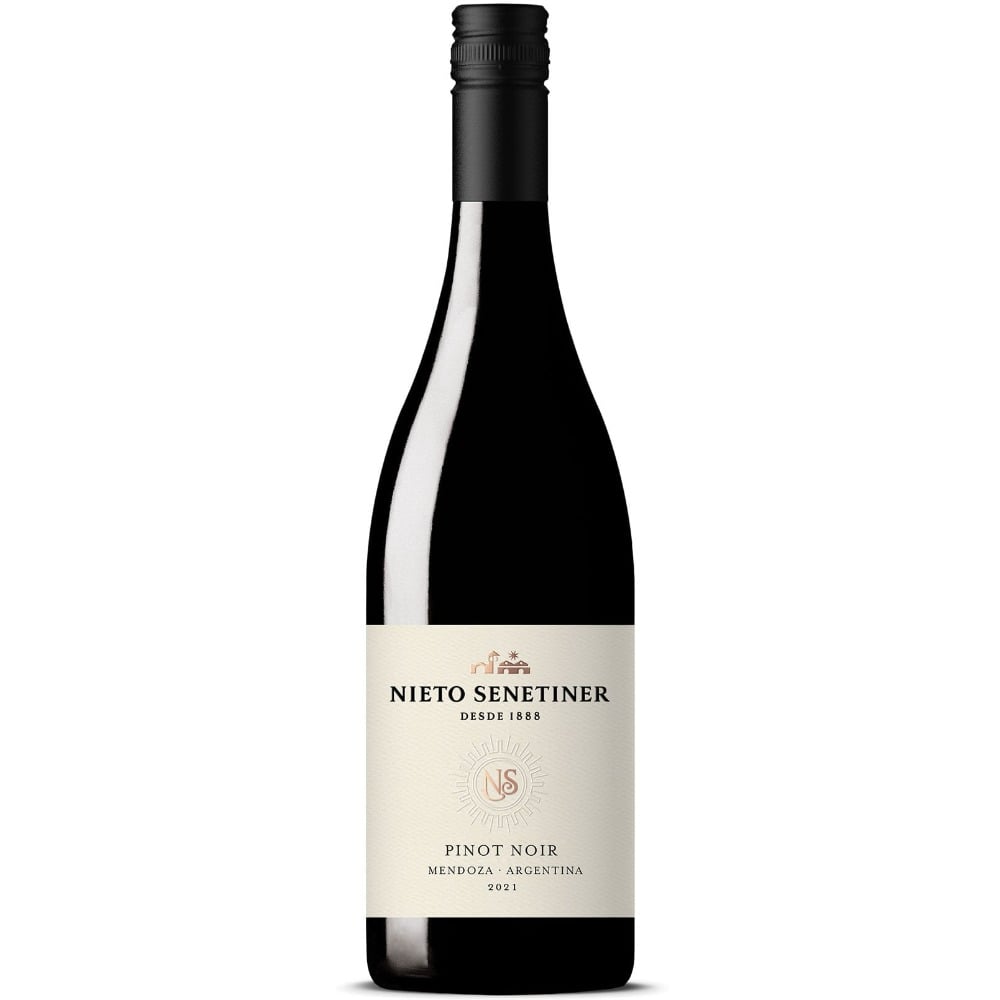 Vino tinto pinot noir Nieto Senetiner en botella 750 cc.